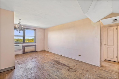 8409 155th Ave unit 5A, Howard Beach, NY 11414 - photo 2