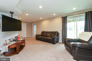 2778 Quantim Ct, Manchester, MD 21102 - photo 4