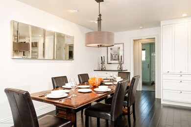 715eHopkins_Dining