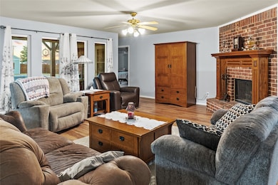 1413 Rodeo Dr, Murphy, TX 75094 - photo 4