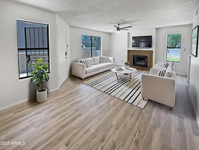 2040 S Longmore unit 80, Mesa, AZ 85202 - photo 2