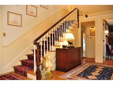 Foyer.