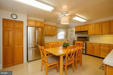 8607 Church Ln, Randallstown, MD 21133 - photo 7