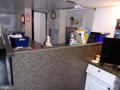 5302 Walnut St, Philadelphia, PA 19139 - photo 7