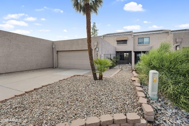 2312 S Forest Ave, Tempe, AZ 85282 - photo 2