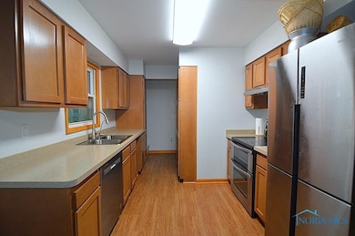 2113 Broadstone Rd, Toledo, OH 43615 - photo 5