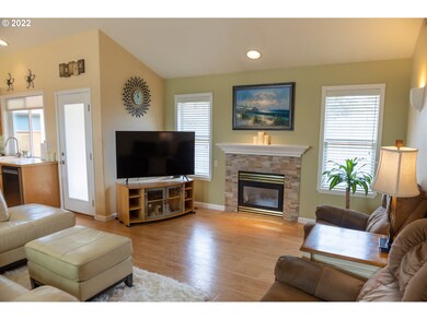 Kitchen/Living Room