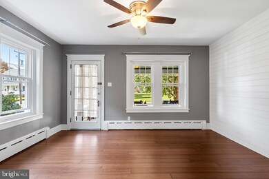 42 W Summit St, Souderton, PA 18964 - photo 6