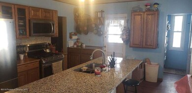 1426 S Webster Ave, Scranton, PA 18505 - photo 7