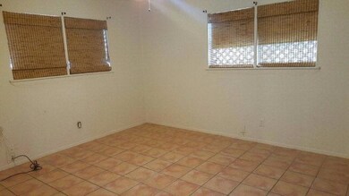 610 W 13th St, Weslaco, TX 78596 - photo 6
