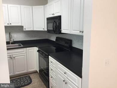 3242 Gleneagles Dr, Silver Spring, MD 20906 - photo 3