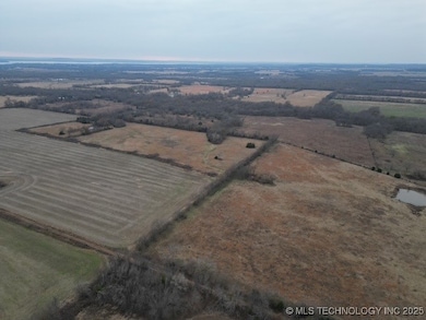 210 W 1010, Council Hill, OK 74428 - photo 3