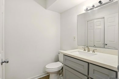 8416 E Cypress Point Ct, Baton Rouge, LA 70809 - photo 7