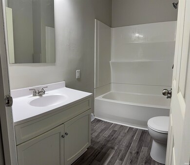 715 S Seminary St, Princeton, IN 47670 - photo 4