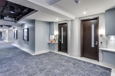 Montgomery Plaza unit 1311, Fort Worth, TX 76107 - photo 2