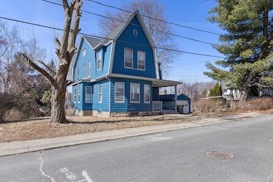 307 Dwight St, Waterbury, CT 06704 - photo 2