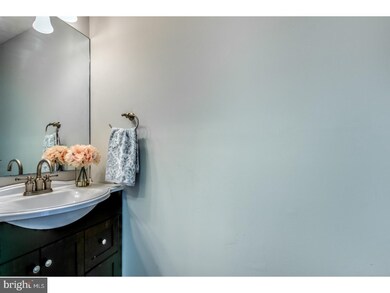 5124 W Woodmill Dr, Wilmington, DE 19808 - photo 7