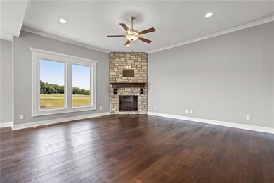 22681 S Roosevelt St, Spring Hill, KS 66083 - photo 6