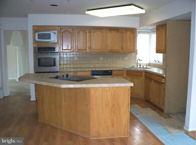 4813 Woodshire Garth, Ellicott City, MD 21043 - photo 7