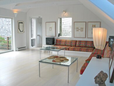 8 Driveway, Chilmark, MA 02535 - photo 3