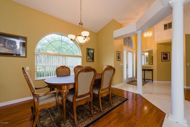 2 Bunaby Dining Room