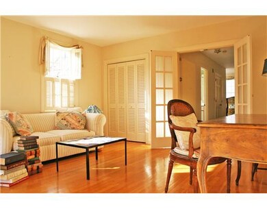Den/Family/Great Room. Entry Foyer leads to this d