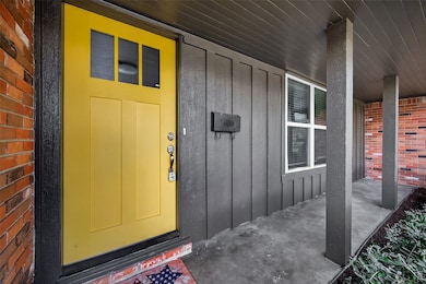 5211 Hummingbird St, Houston, TX 77035 - photo 5