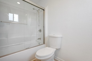 1624 S Frontage Rd unit 21, Manteca, CA 95336 - photo 3