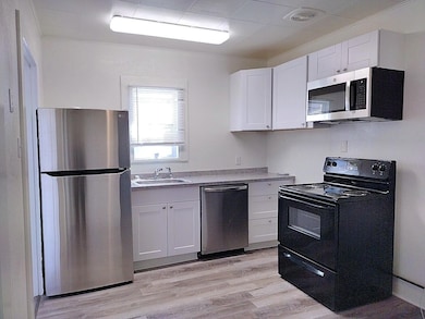 1401 E Main St, Klamath Falls, OR 97601 - photo 6