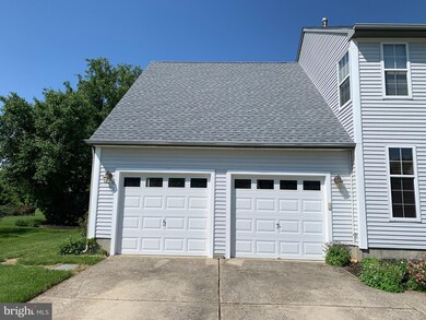 1649 Pennfield Dr, West Deptford, NJ 08086 - photo 3