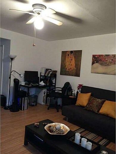 7945 Carlyle Ave unit 8, Miami Beach, FL 33141 - photo 6