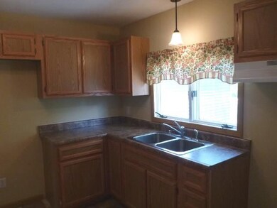 2618 Warren St, Elkhart, IN 46516 - photo 7