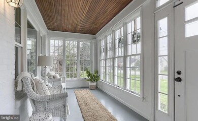 21 W Governor Rd, Hershey, PA 17033 - photo 4