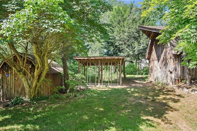 68 Roode Rd, Plainfield, CT 06374 - photo 6