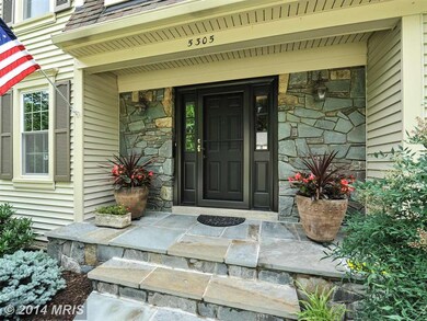 5305 Lindsay St, Fairfax, VA 22032 - photo 2