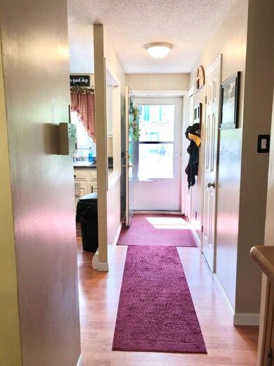 36 Shelburne Rd, Merrimack, NH 03054 - photo 5