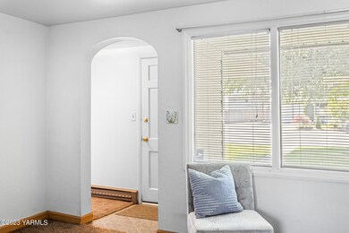2717S5thSt_06