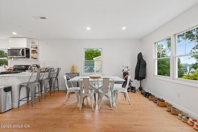 5-web-or-mls-75-coolidge-ave-unit-1
