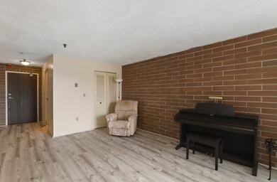 Sagamore Place Condominiums unit 716, Quincy, MA 02171 - photo 6