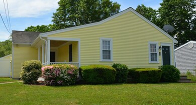 15 Seaview Ave, Fairhaven, MA 02719 - photo 2