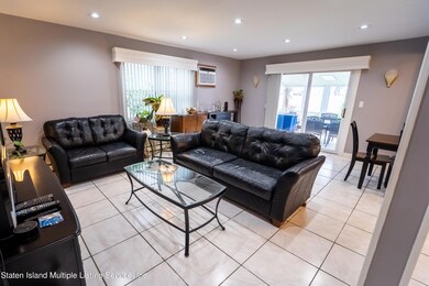 26 Ruth Place, Staten Island, NY 10305 - photo 6