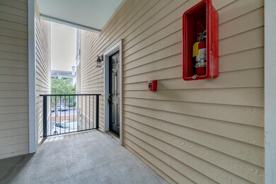 130 River Landing Dr Unit 3202 (2 of 16)