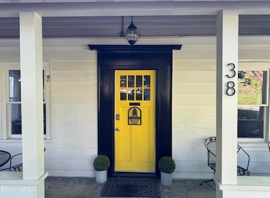 38 Wesleyan St, North Adams, MA 01247 - photo 3