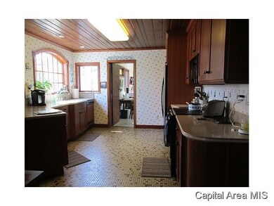 1246 Lynnville Woodson Rd, Jacksonville, IL 62650 - photo 3