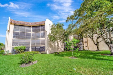 Plantation Club Condominiums unit 401, Plantation, FL 33317 - photo 5