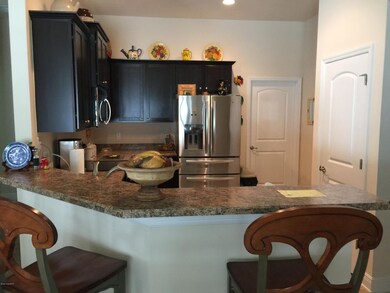 Alaqua kitchen 2