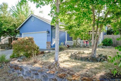 1213 S 6th St, Independence, OR 97351 - photo 3