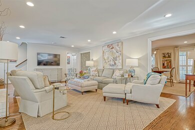 13406 Queensbury Ln, Houston, TX 77079 - photo 6