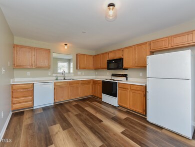 Interior - kitchen2 - ok
