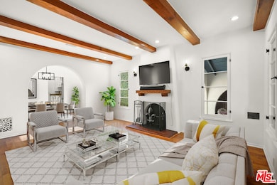 318 Huntley Dr, West Hollywood, CA 90048 - photo 4